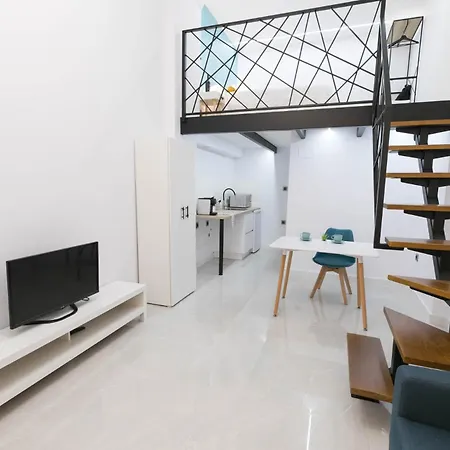 Apartamento Oficina-estudio En El Centro De *