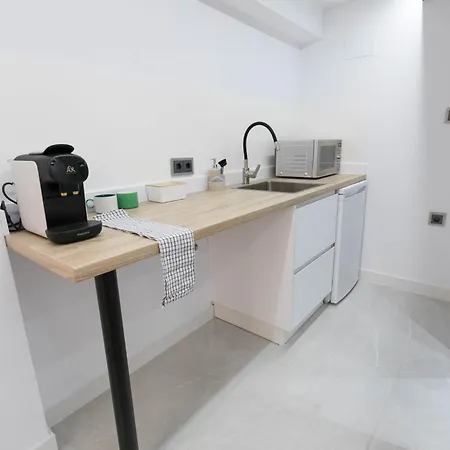 Apartamento Oficina-estudio En El Centro De *